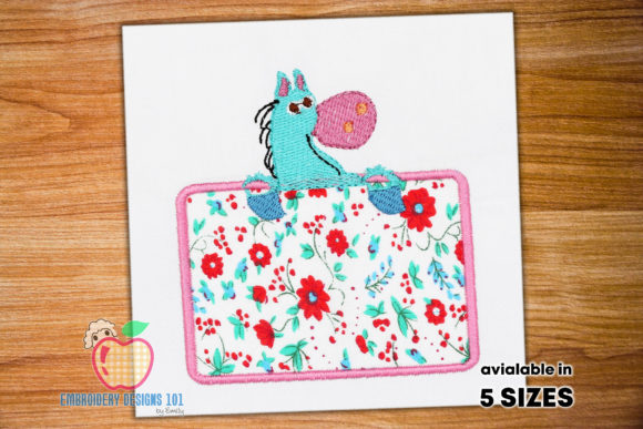 A Head of the Horse Above Applique Review