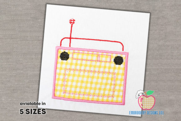 Retro Old Radio with Antenna Applique Review for Apparel Projects